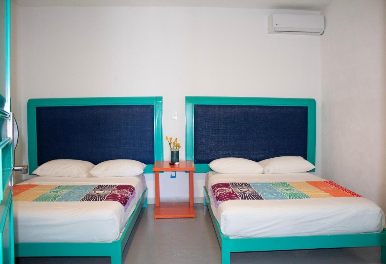 Esduma La Perla Hotel Isla Mujeres Kültér fotó