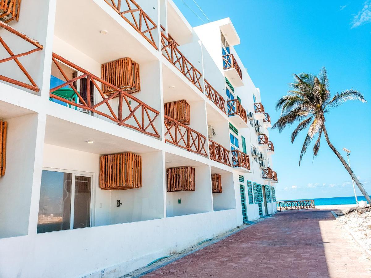 Esduma La Perla Hotel Isla Mujeres Kültér fotó