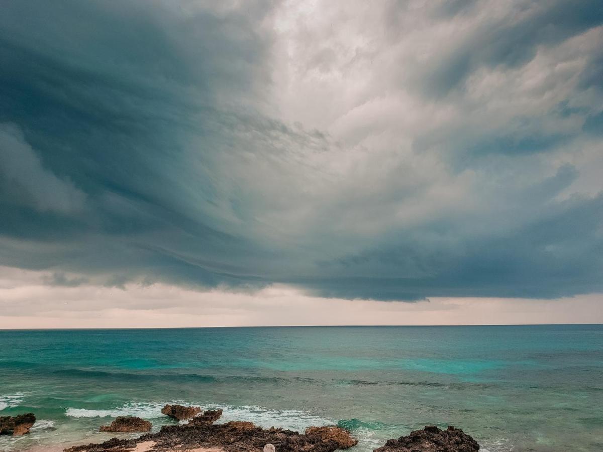 Esduma La Perla Hotel Isla Mujeres Kültér fotó