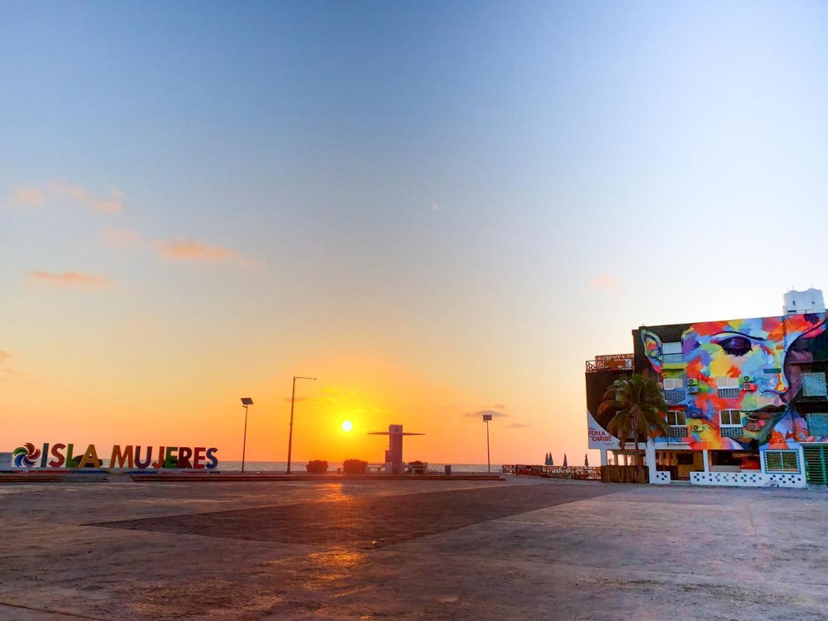 Esduma La Perla Hotel Isla Mujeres Kültér fotó