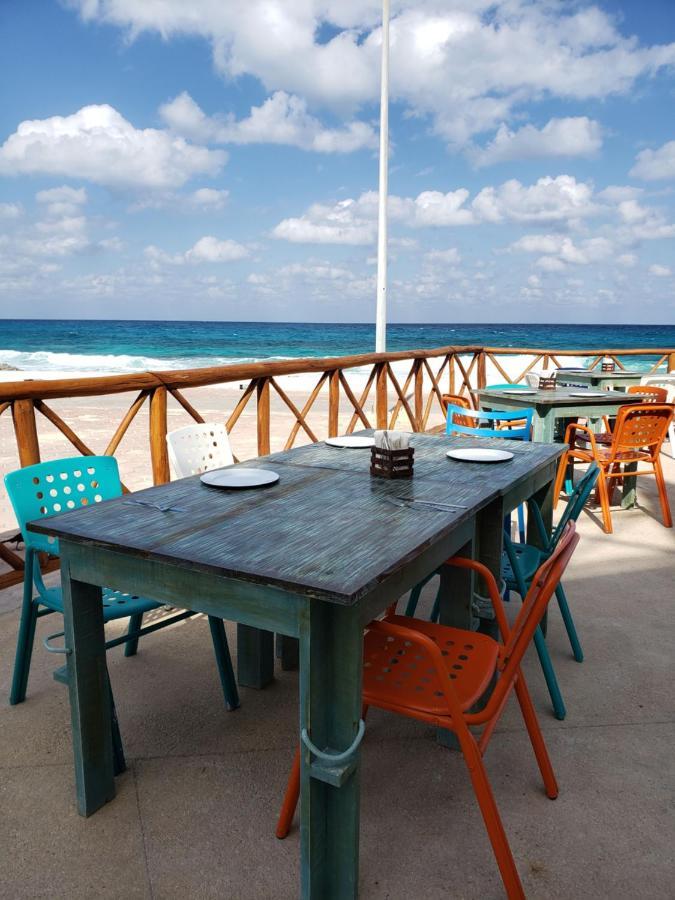 Esduma La Perla Hotel Isla Mujeres Kültér fotó